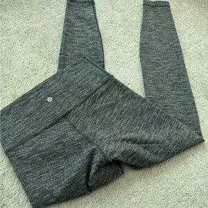 Lulu Lemon size 8 Lulu color gray.
Smoke free home.
